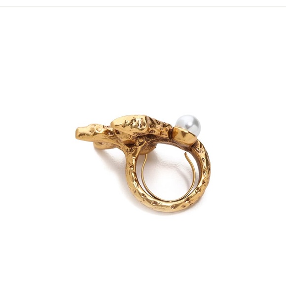 Oscar de la Renta faux coral ring - Picture 3 of 8